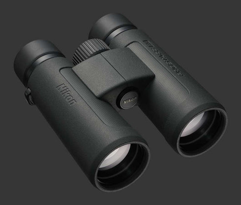 Nikon Prostaff P3 10x42 kiikari